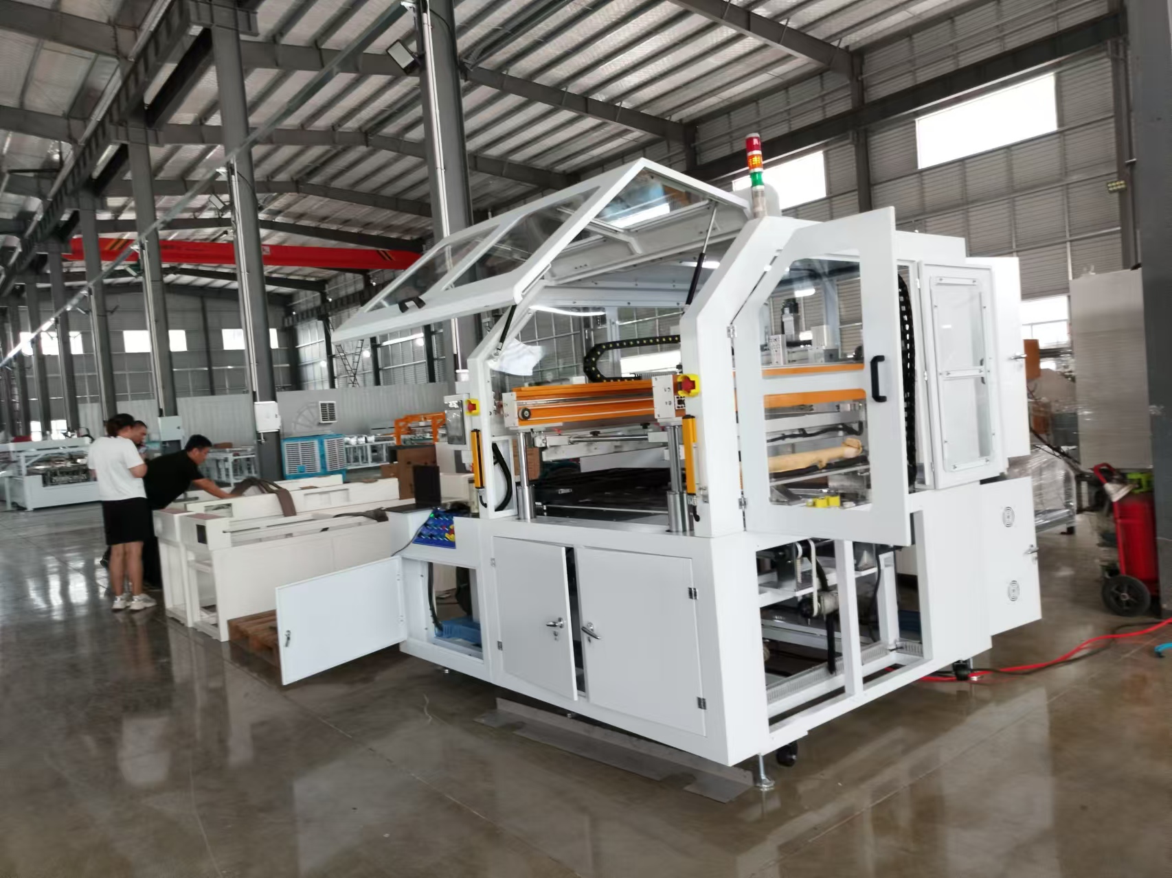 Paano ayusin ang laki at pag -print ng mga parameter ng isang ganap na awtomatikong machine sa pag -print ng screen
